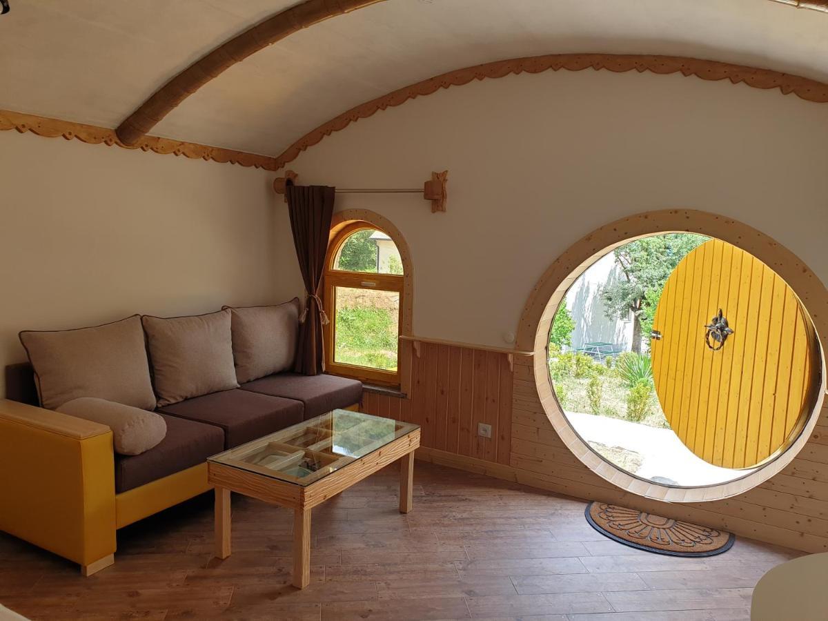 Cozy House Hotell Dilijan Eksteriør bilde