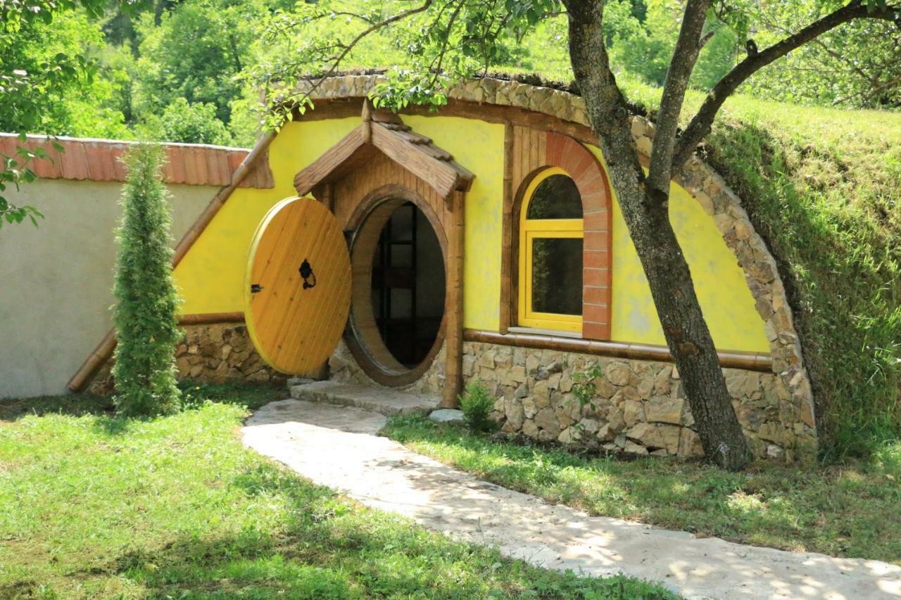 Cozy House Hotell Dilijan Eksteriør bilde